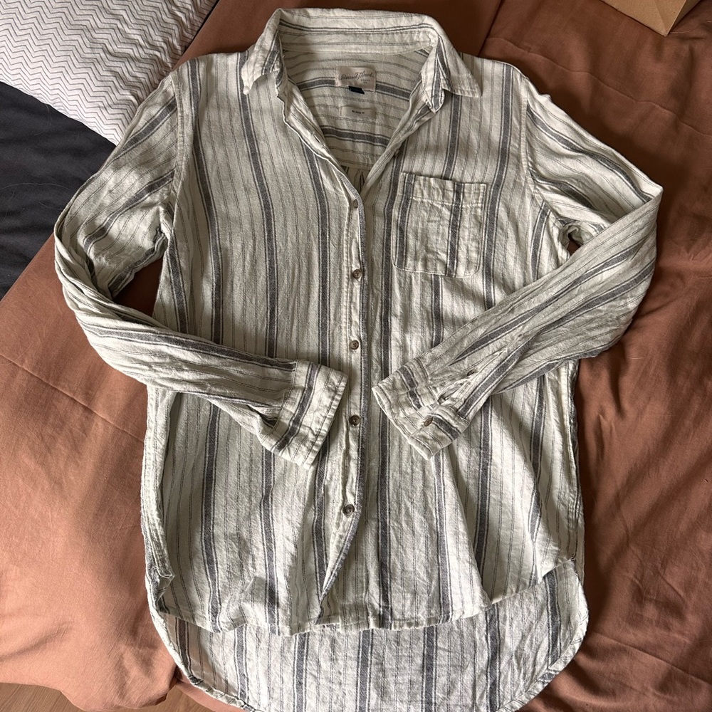 Universal Threads Linen Striped Button-Down Shirt